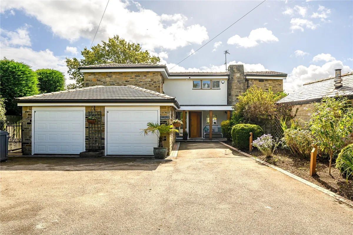 Crag Lane, Huby, LS17