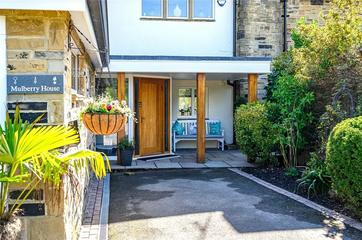 Crag Lane, Huby, LS17