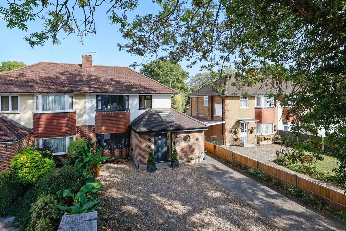 Balcombe Road, Horley, Surrey, RH6