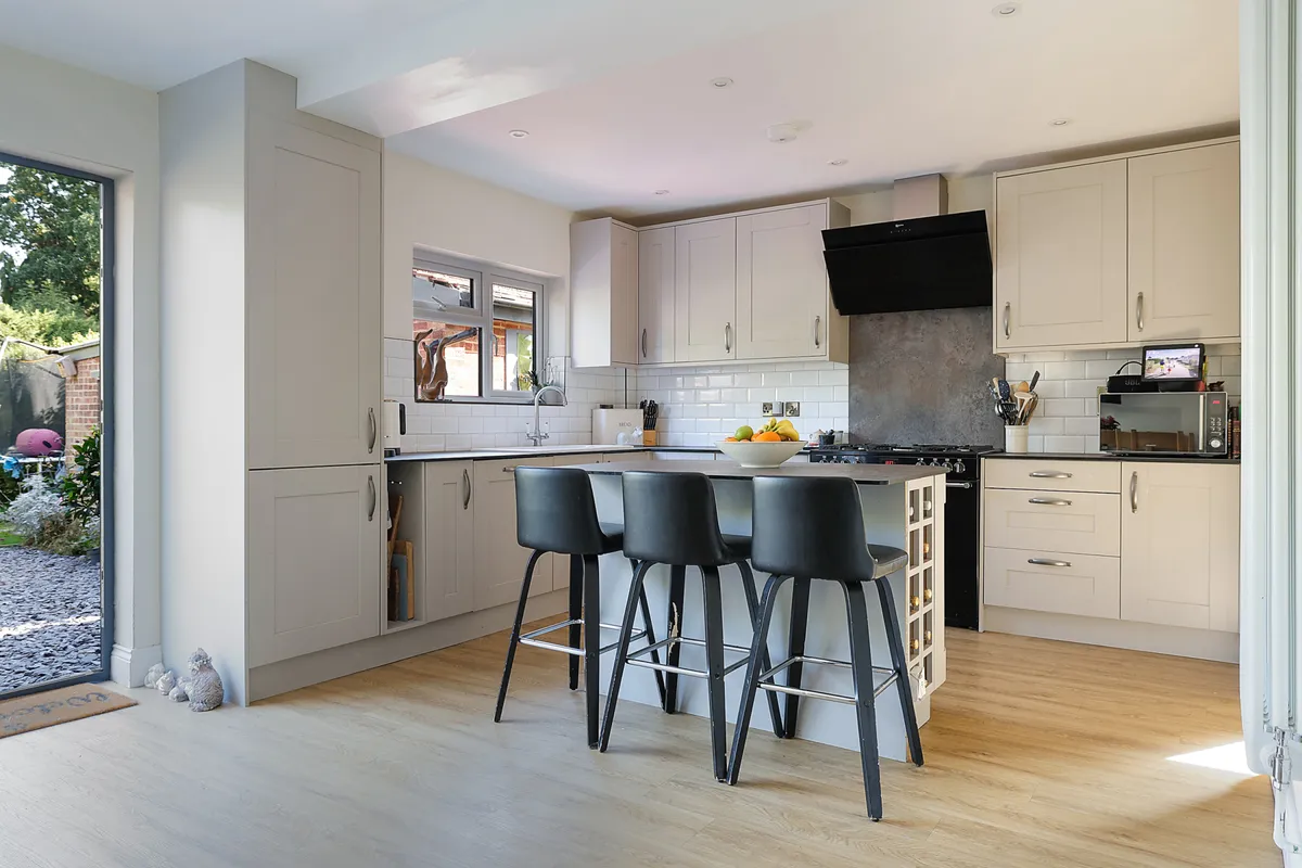 Balcombe Road, Horley, Surrey, RH6