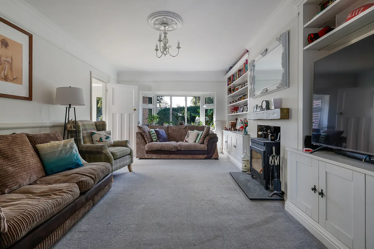 Balcombe Road, Horley, Surrey, RH6
