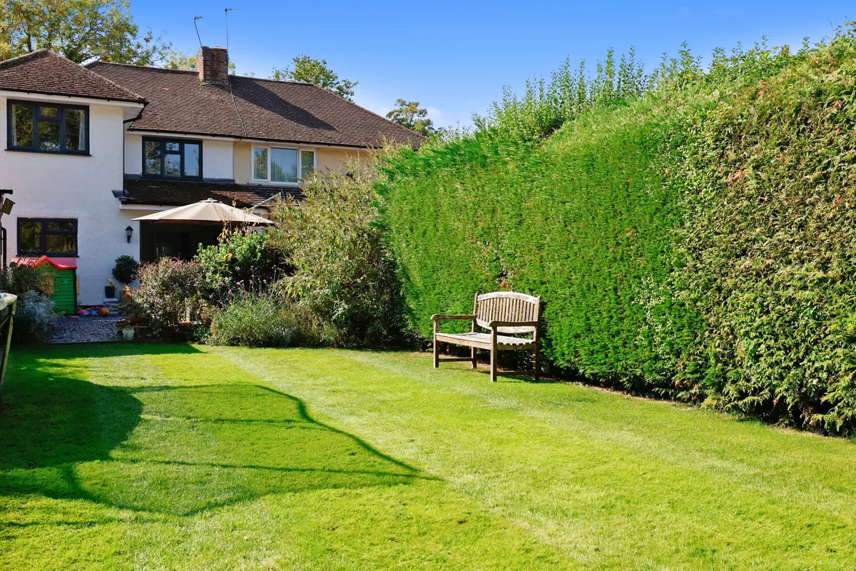 Balcombe Road, Horley, Surrey, RH6