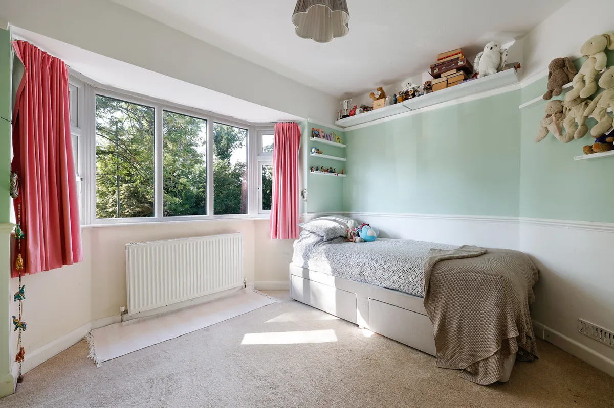 Balcombe Road, Horley, Surrey, RH6