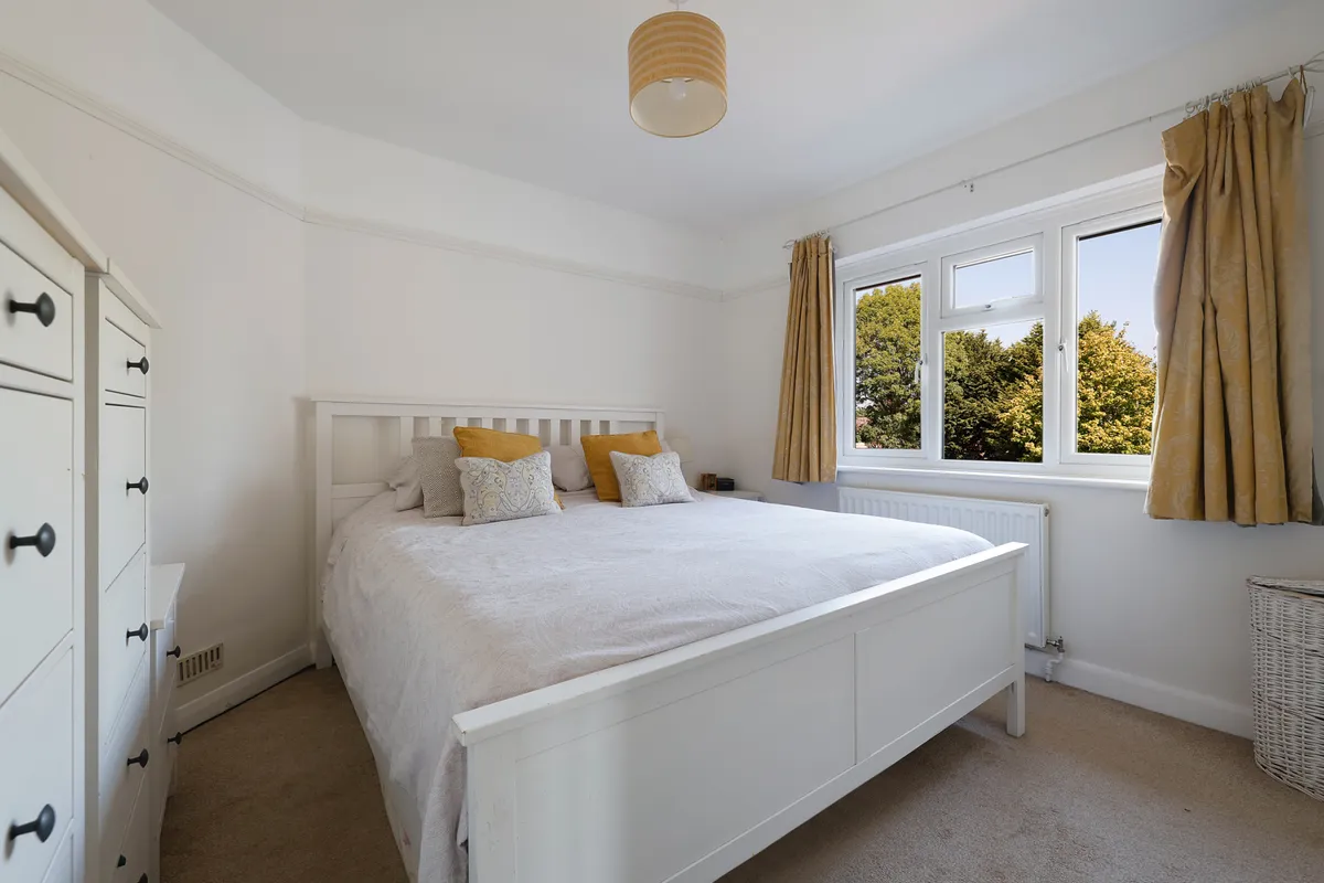 Balcombe Road, Horley, Surrey, RH6