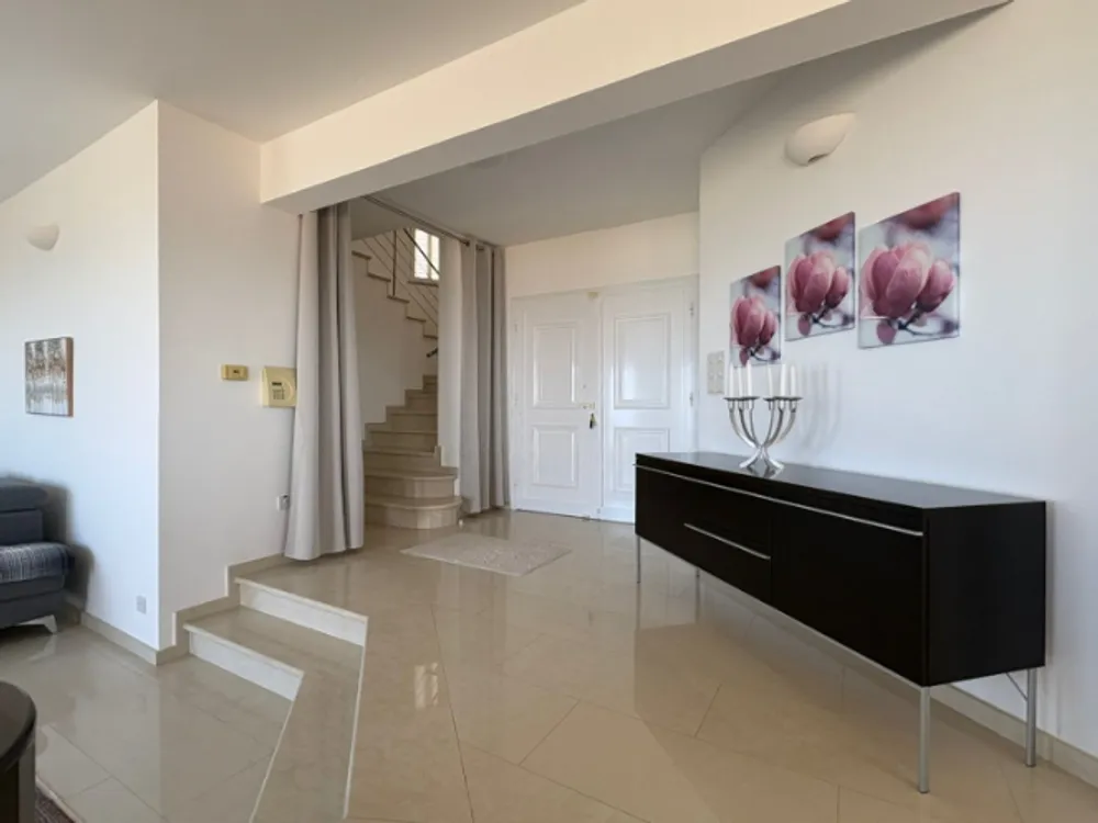 3 Bedroom villa with panoramic sea views + office room : Peyia, Paphos