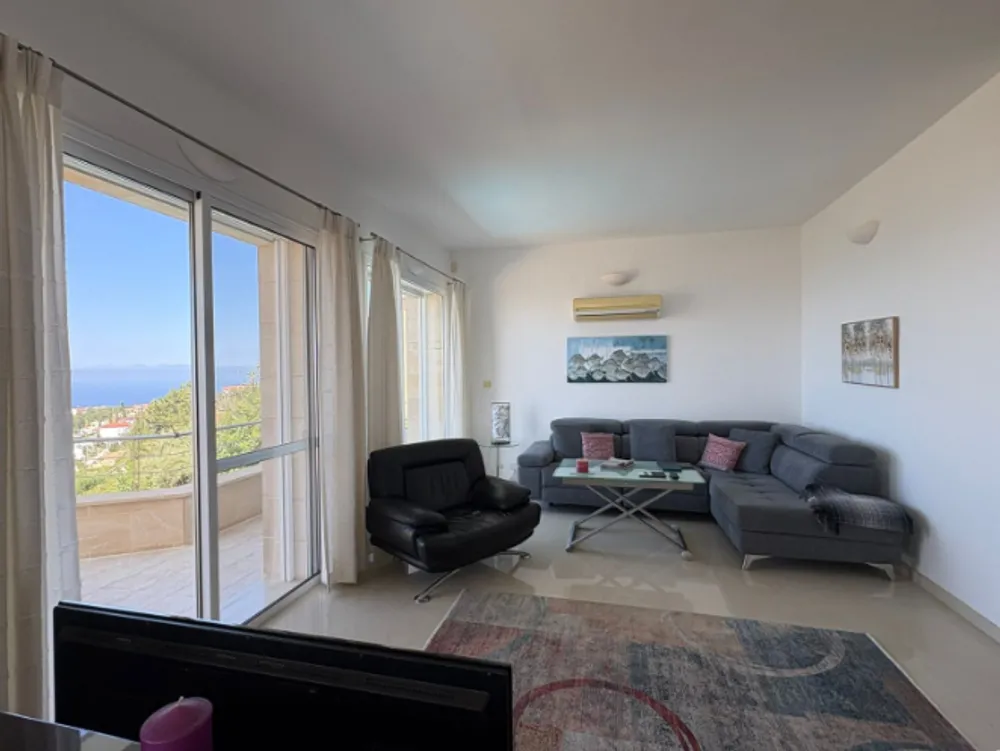 3 Bedroom villa with panoramic sea views + office room : Peyia, Paphos