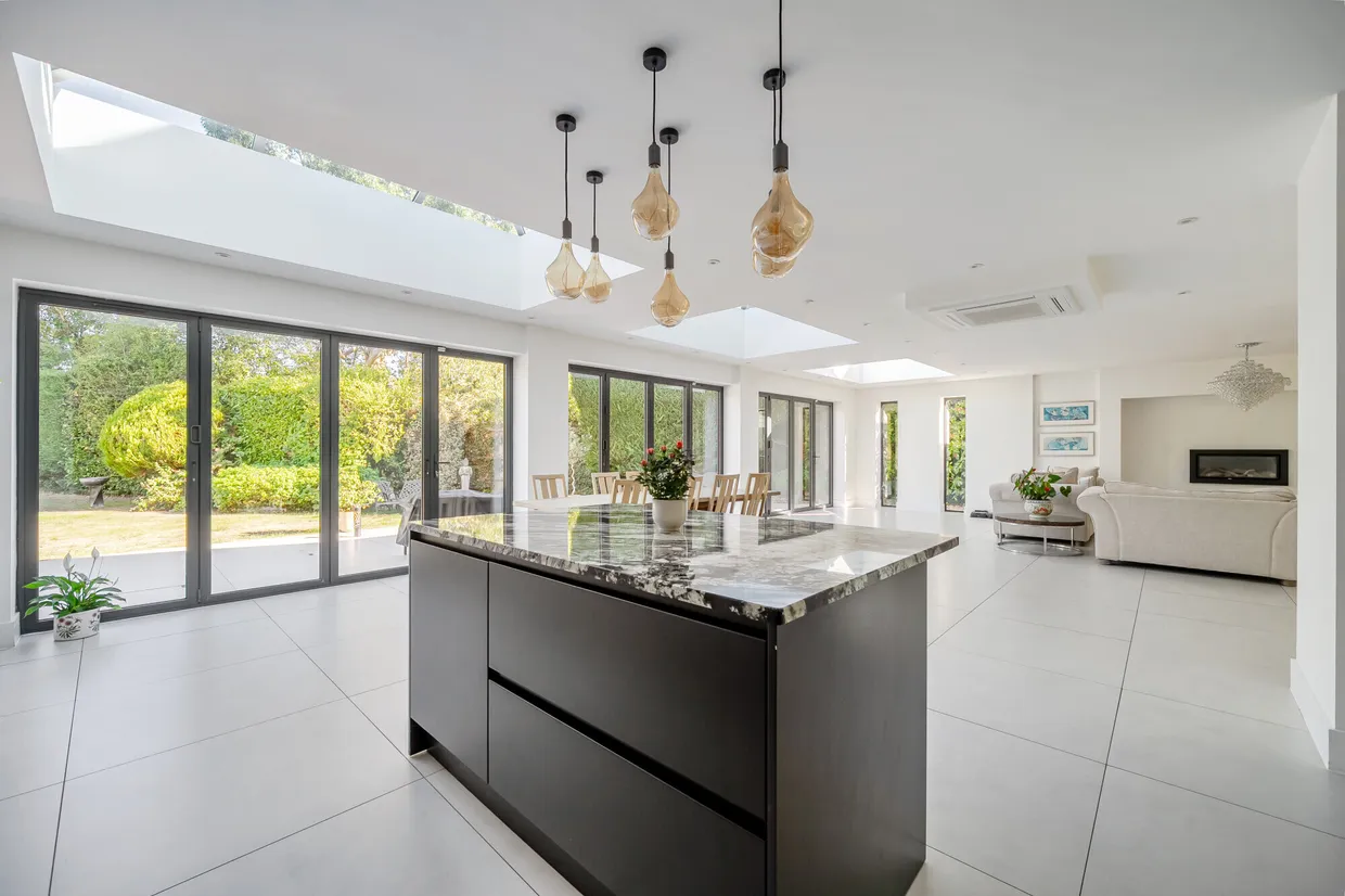 Orchehill Avenue, Gerrards Cross, SL9 photo 3