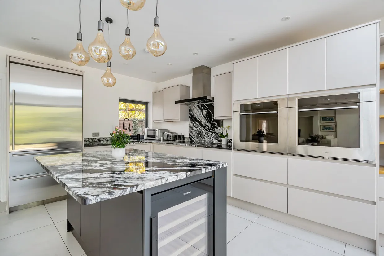 Orchehill Avenue, Gerrards Cross, SL9 photo 4
