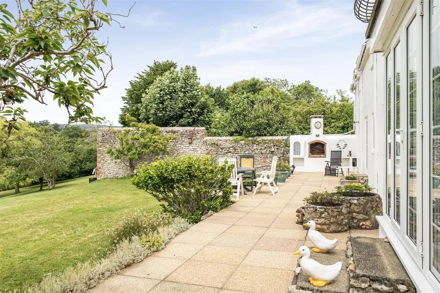 Property Image 16