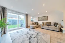 Serrin Way, Horsham, RH12 photo 5