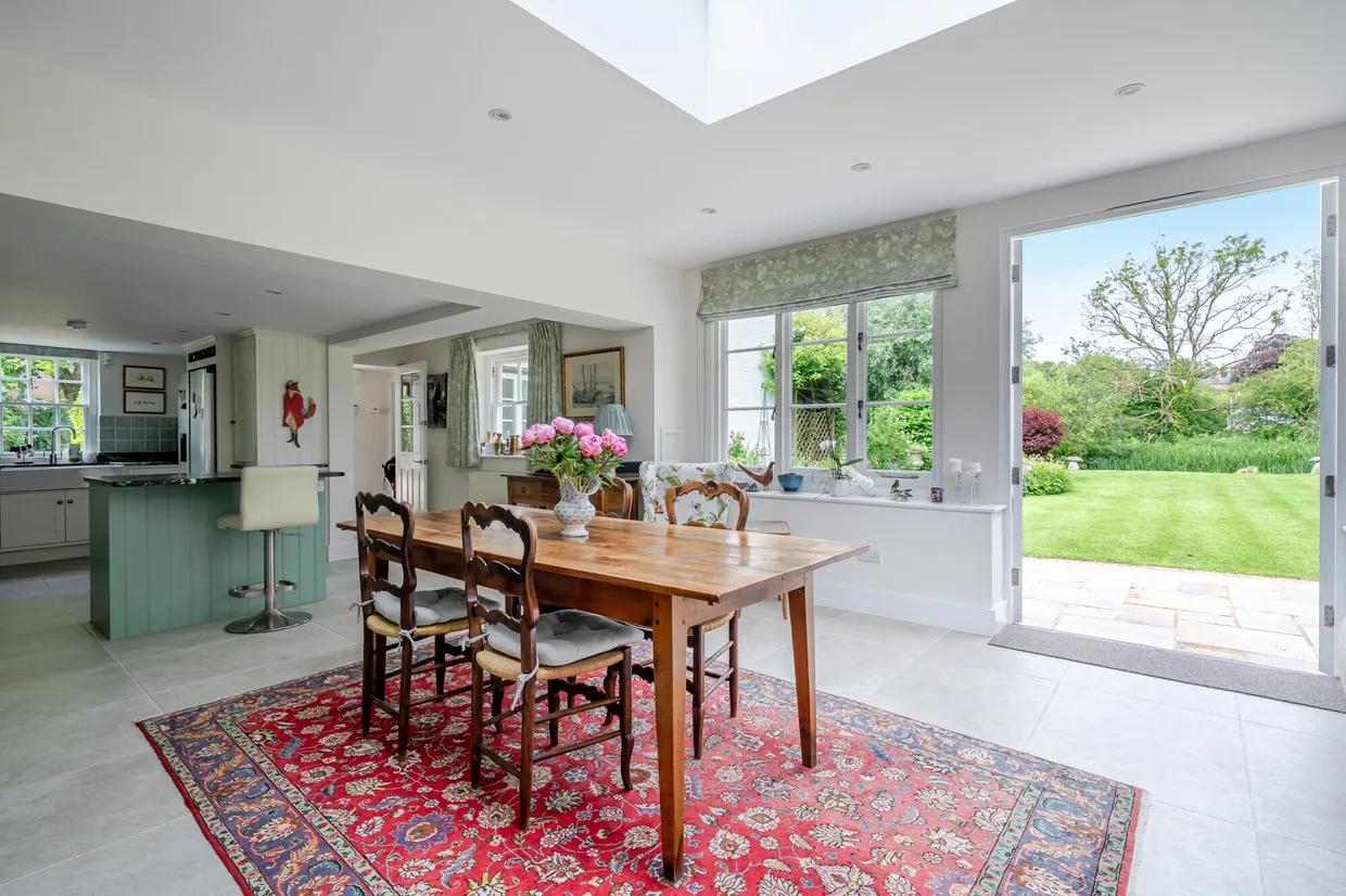 Longstreet, Pewsey, SN9 photo 4
