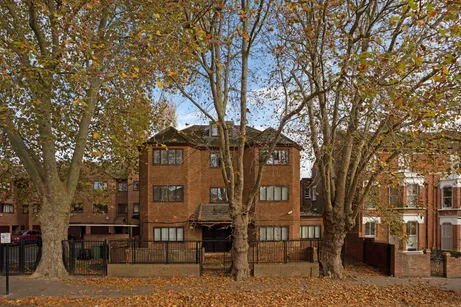 St Helen's Gardens, London, W10