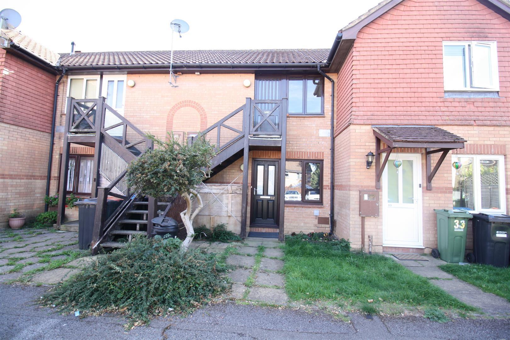 Pettingrew Close, Walnut Tree, Milton Keynes Image 1