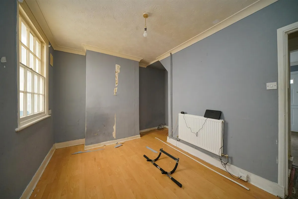 Two Waters Road, Apsley, Hemel Hempstead, Hertfordshire, HP3 9BZ
