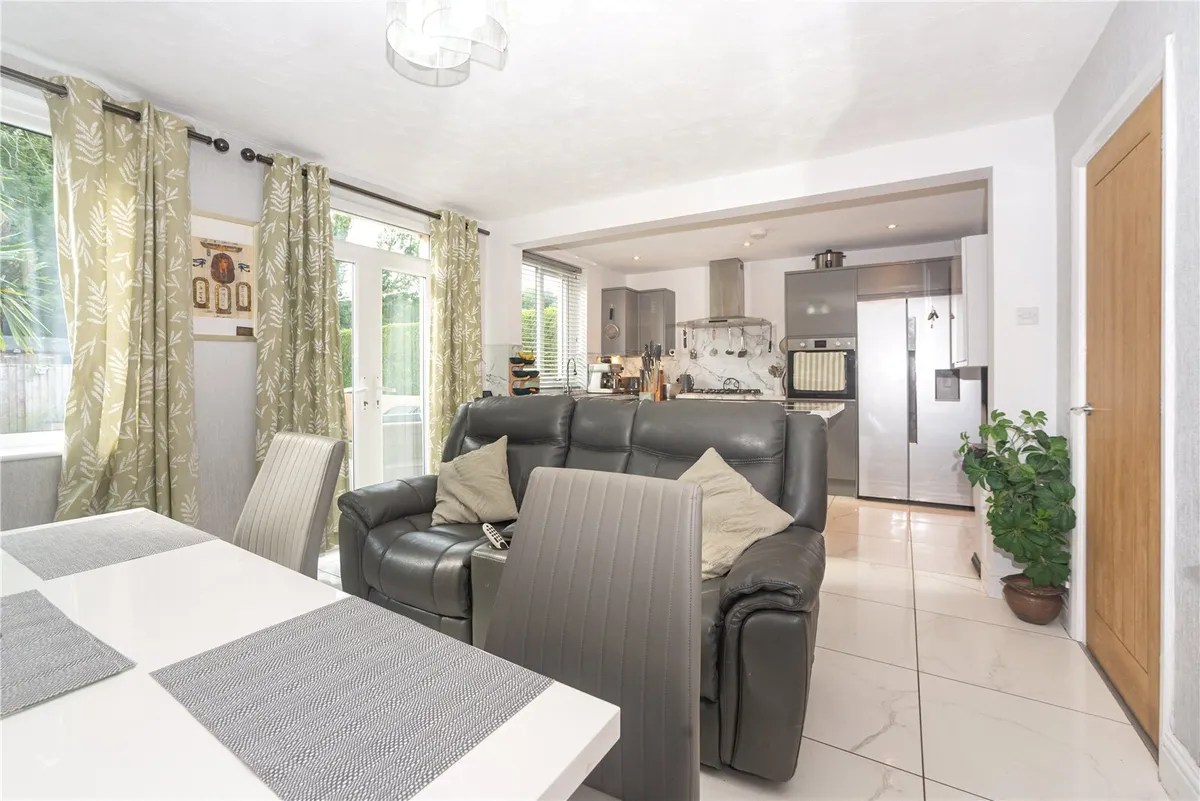 Pennant Crescent, Caernarfon Road, Bangor, Gwynedd, LL57