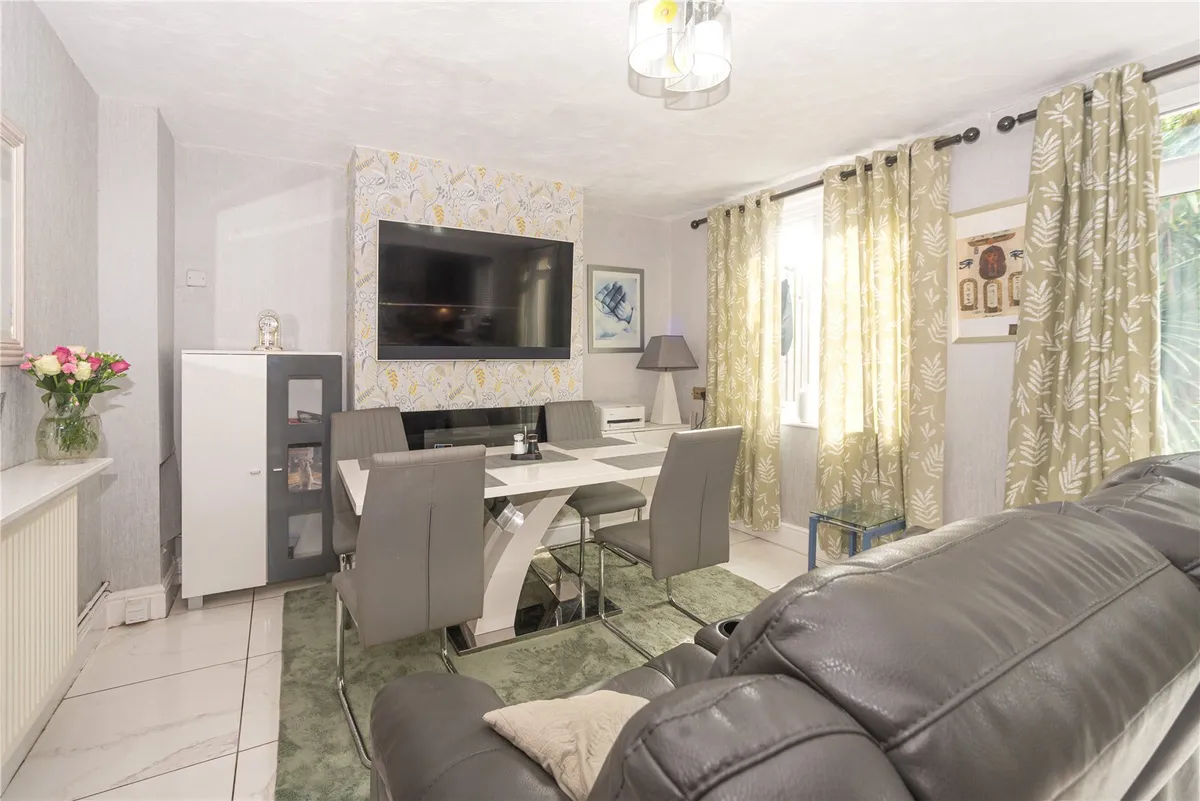 Pennant Crescent, Caernarfon Road, Bangor, Gwynedd, LL57