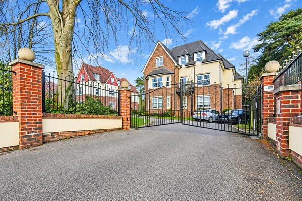 Forest Road, Branksome Park, Poole