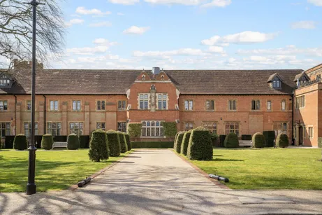 Abbey Gardens, Reading, RG7