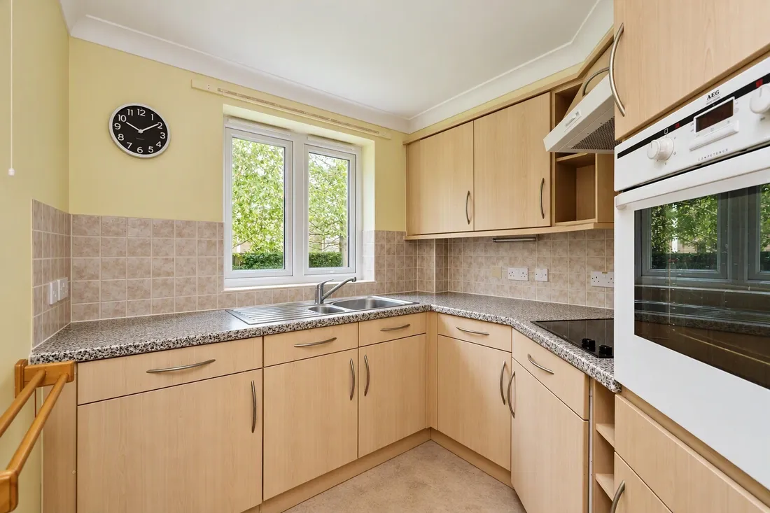 Property photo 8