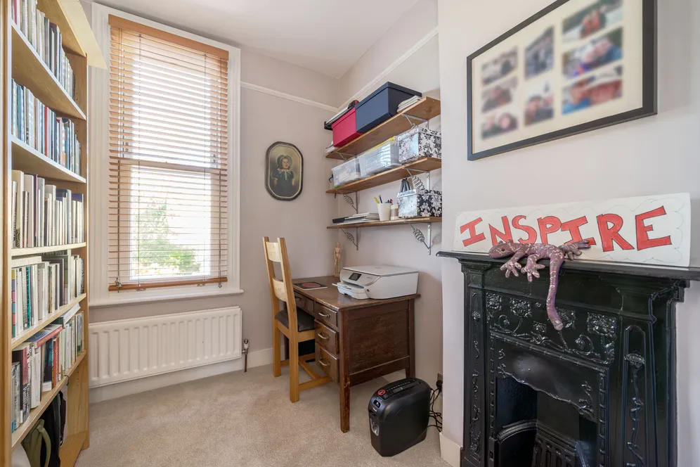Birkbeck Road, London, W5 photo 14