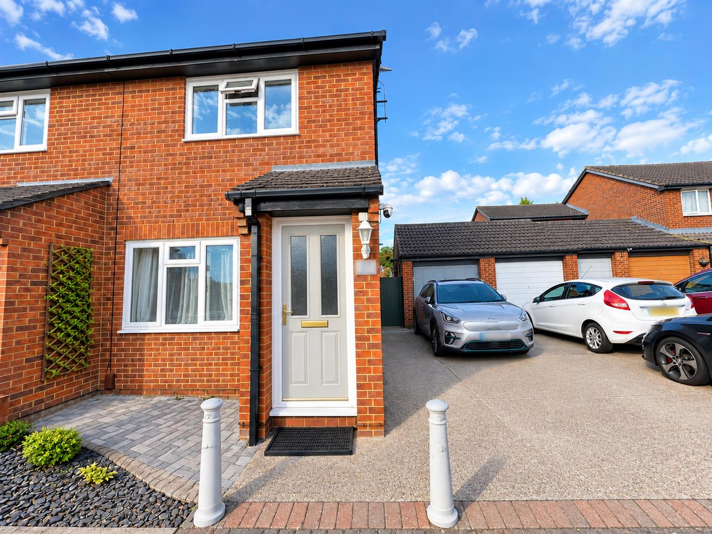 Bramber Court, Slough Image 1
