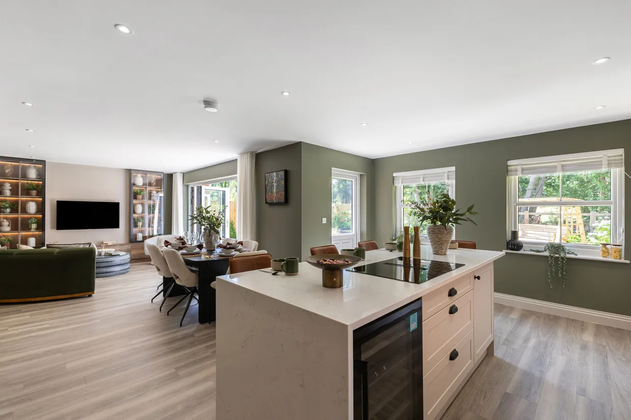 Oakland Grove, Ridgley Road, Godalming, GU8 photo 5