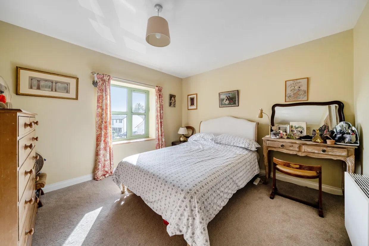 Camp Road, Oldbury-On-Severn, BS35 photo 9