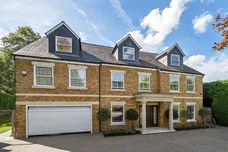 Benfleet Close, Cobham, KT11 photo 1