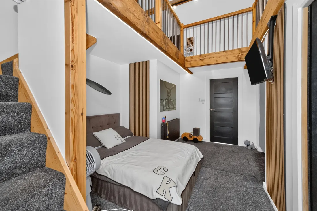 Property photo 22