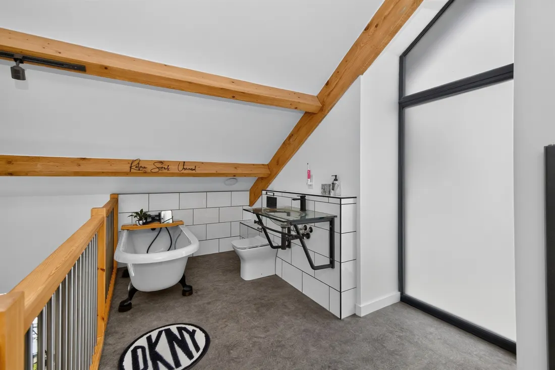Property photo 30