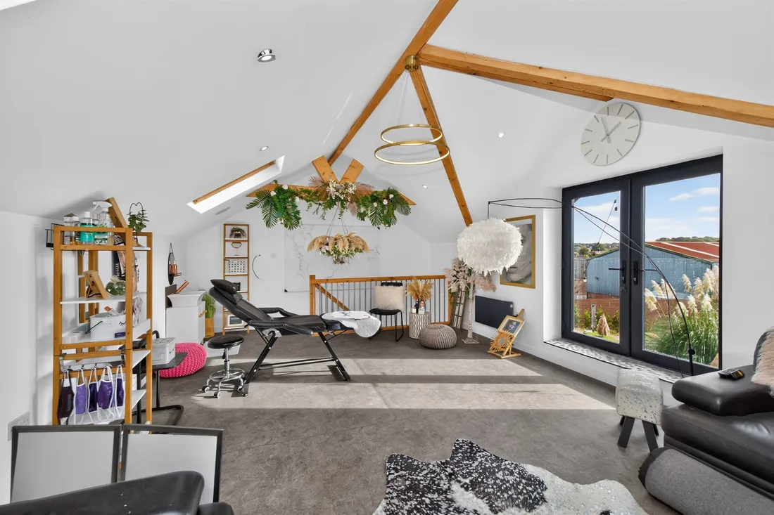 Property photo 32