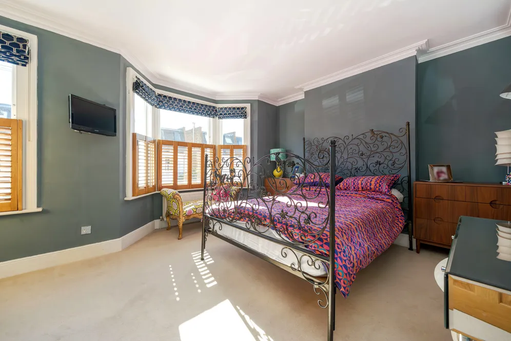 Queensmill Road, London, SW6 photo 19