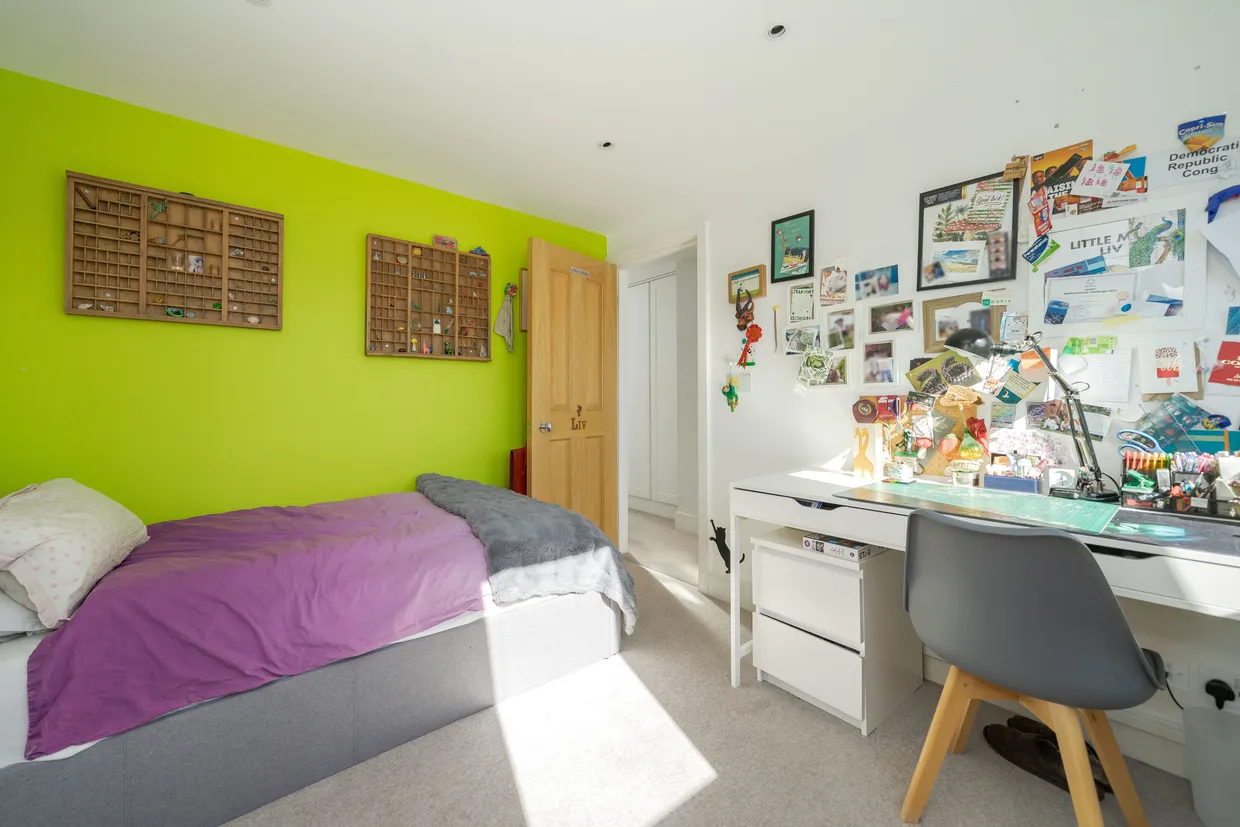 Queensmill Road, London, SW6 photo 15