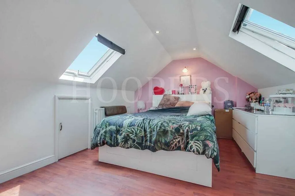 Review Road, London, NW2