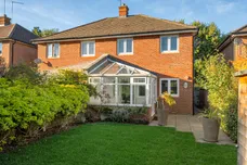 Nower Close East, Dorking, RH4 photo 1