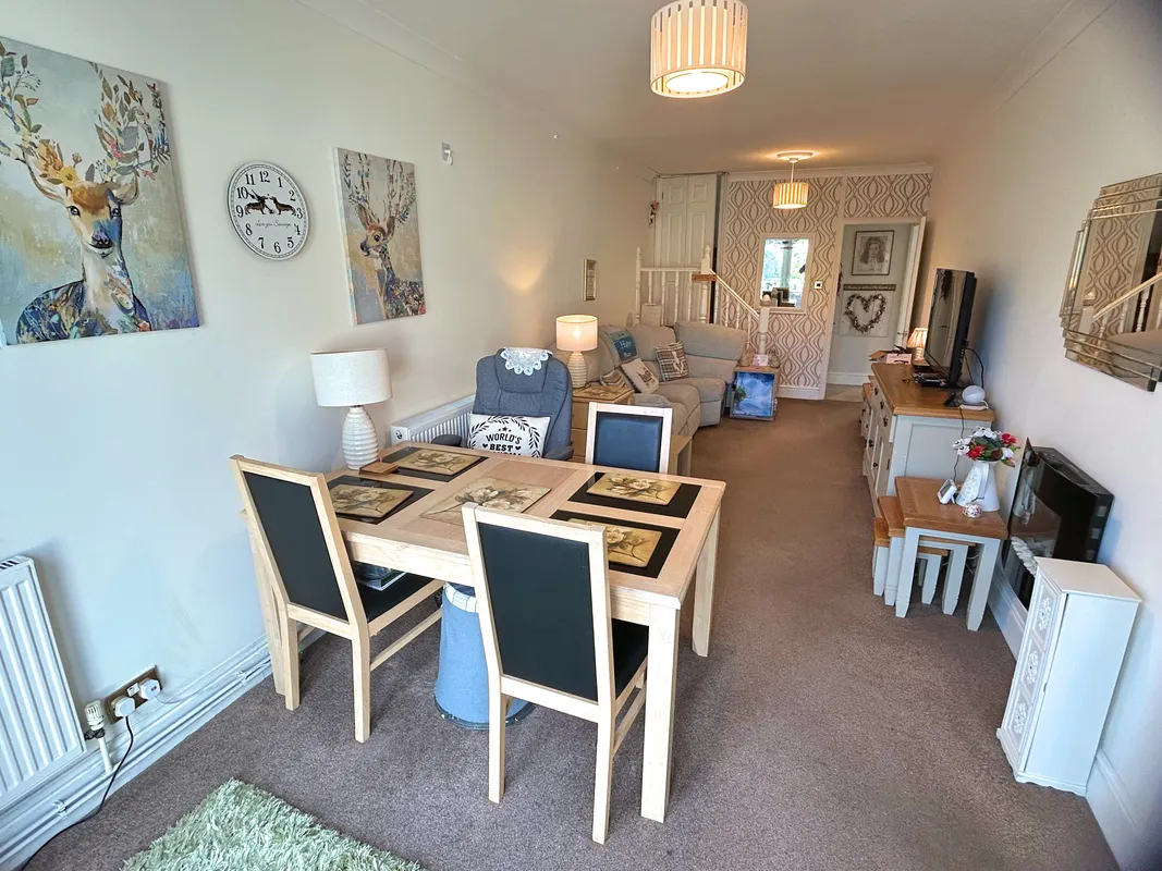 NEWTON NOTTAGE ROAD, PORTHCAWL, CF36 5EA