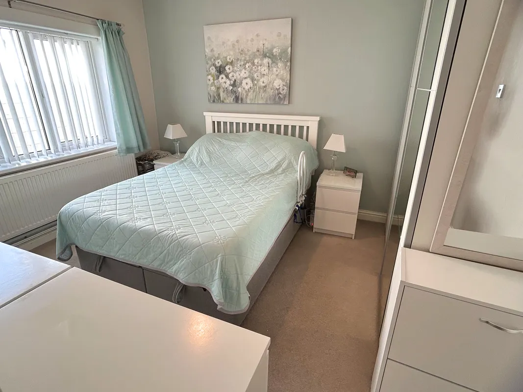 NEWTON NOTTAGE ROAD, PORTHCAWL, CF36 5EA