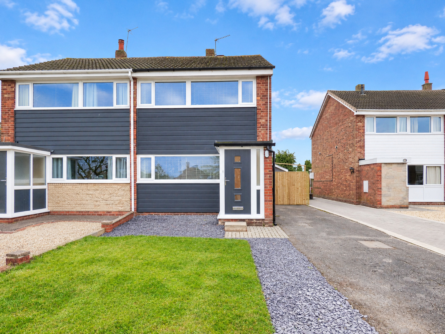 Sycamore Drive, Moira, Swadlincote Image 1