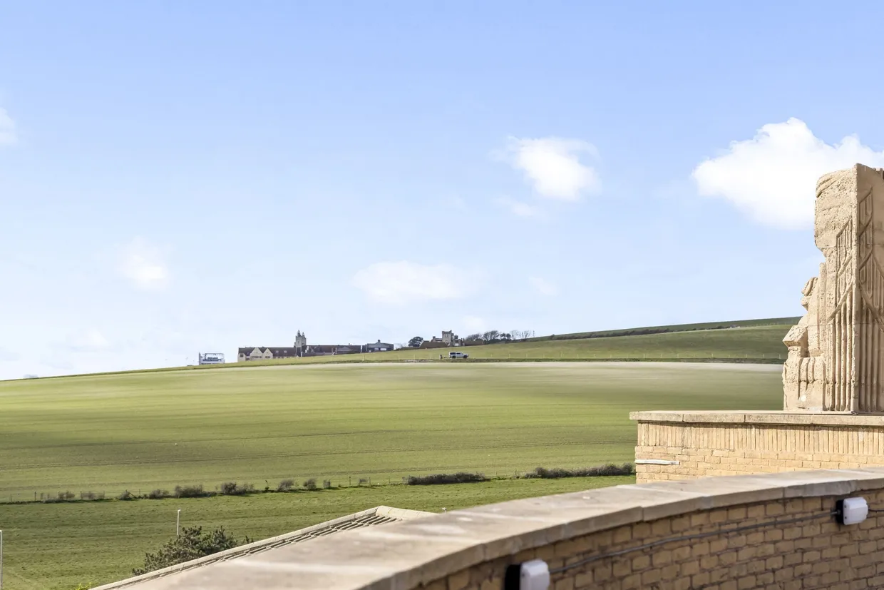 Greenways, Brighton, BN2 photo 16