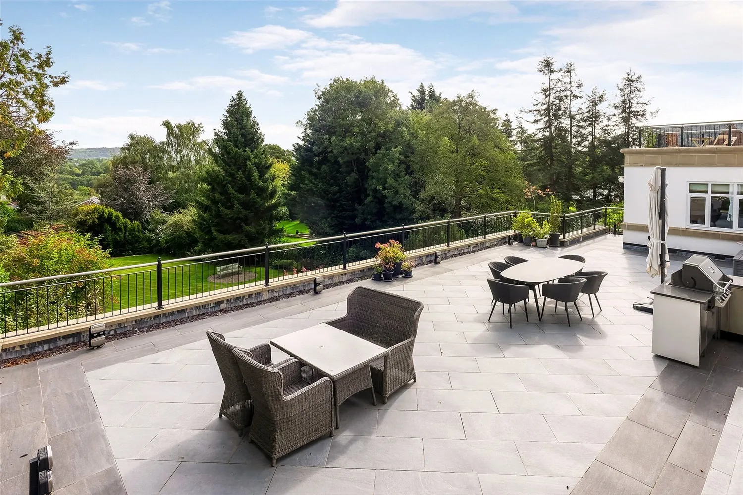 Macclesfield Road, Prestbury, SK10 photo 8