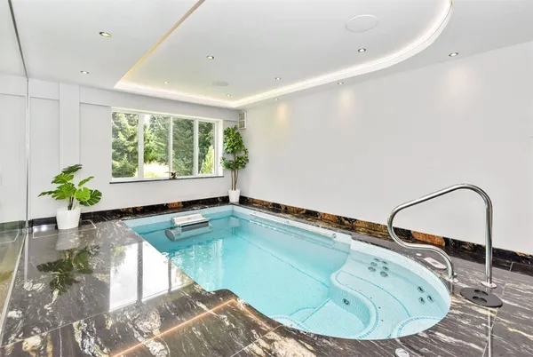 Macclesfield Road, Prestbury, SK10 photo 9