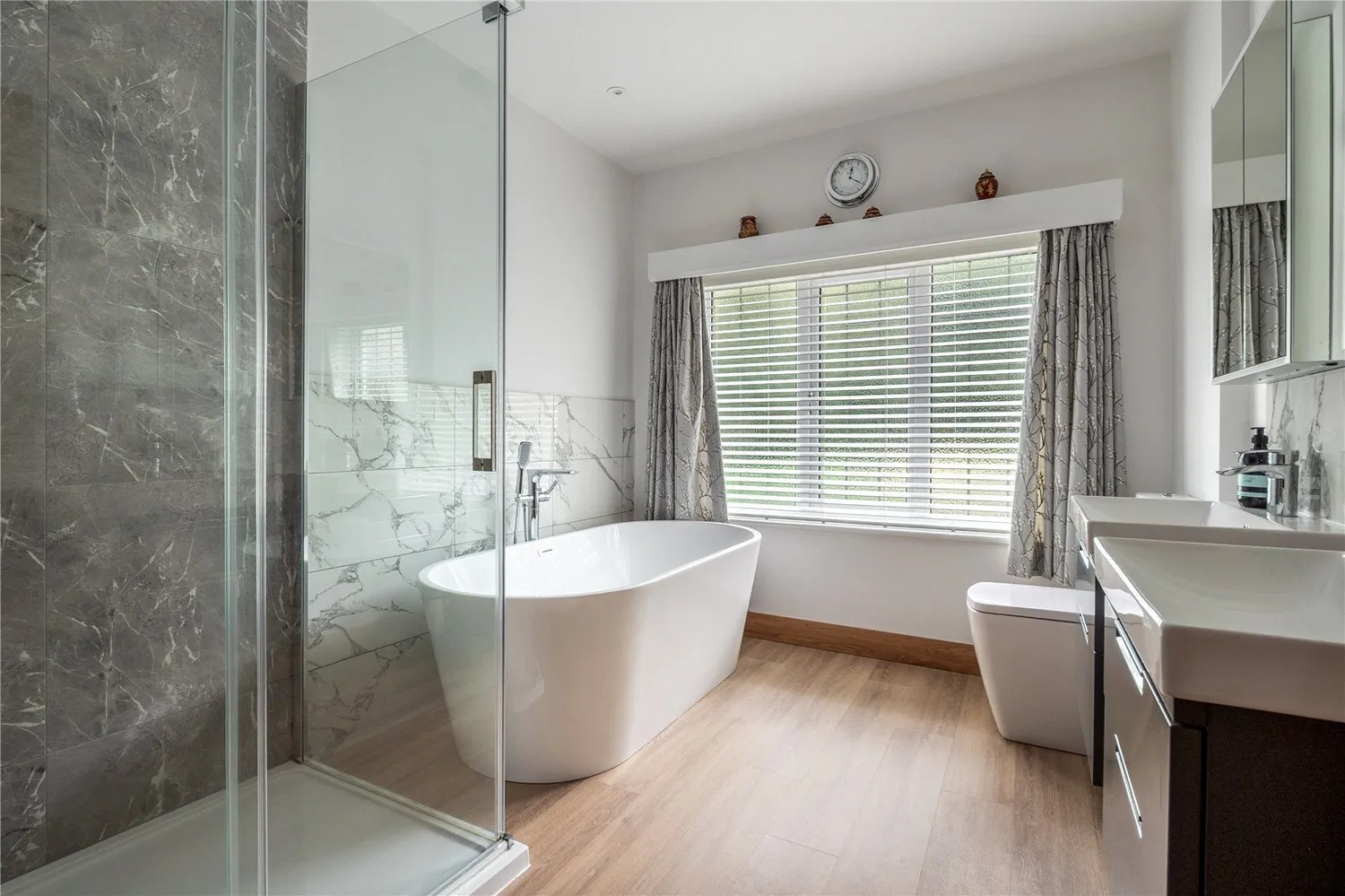 Macclesfield Road, Prestbury, SK10 photo 13