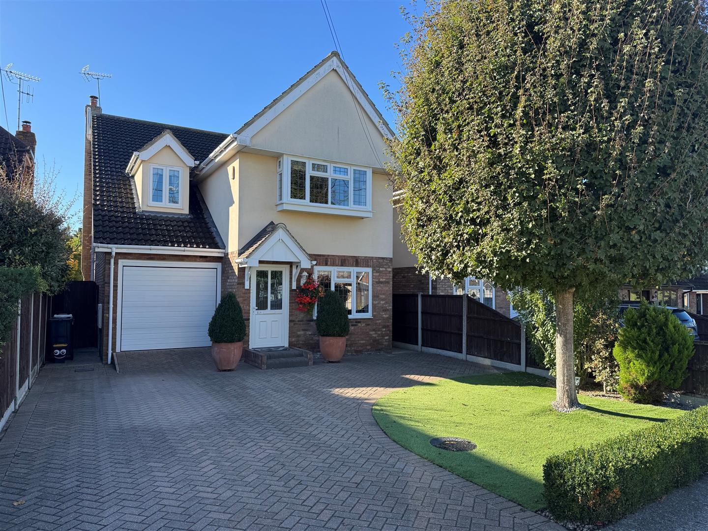 High Elms Road, Hullbridge, Hockley Image 1