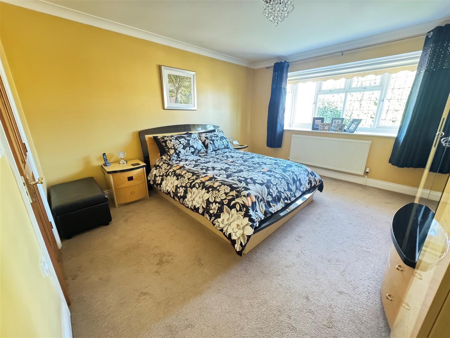 High Elms Road, Hullbridge, Hockley Image 9