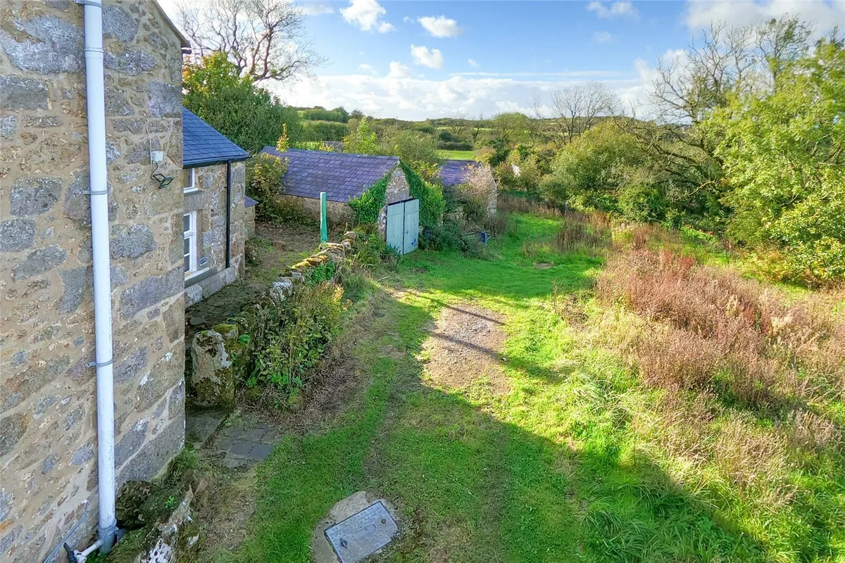 Llanbedrgoch, Anglesey, LL76