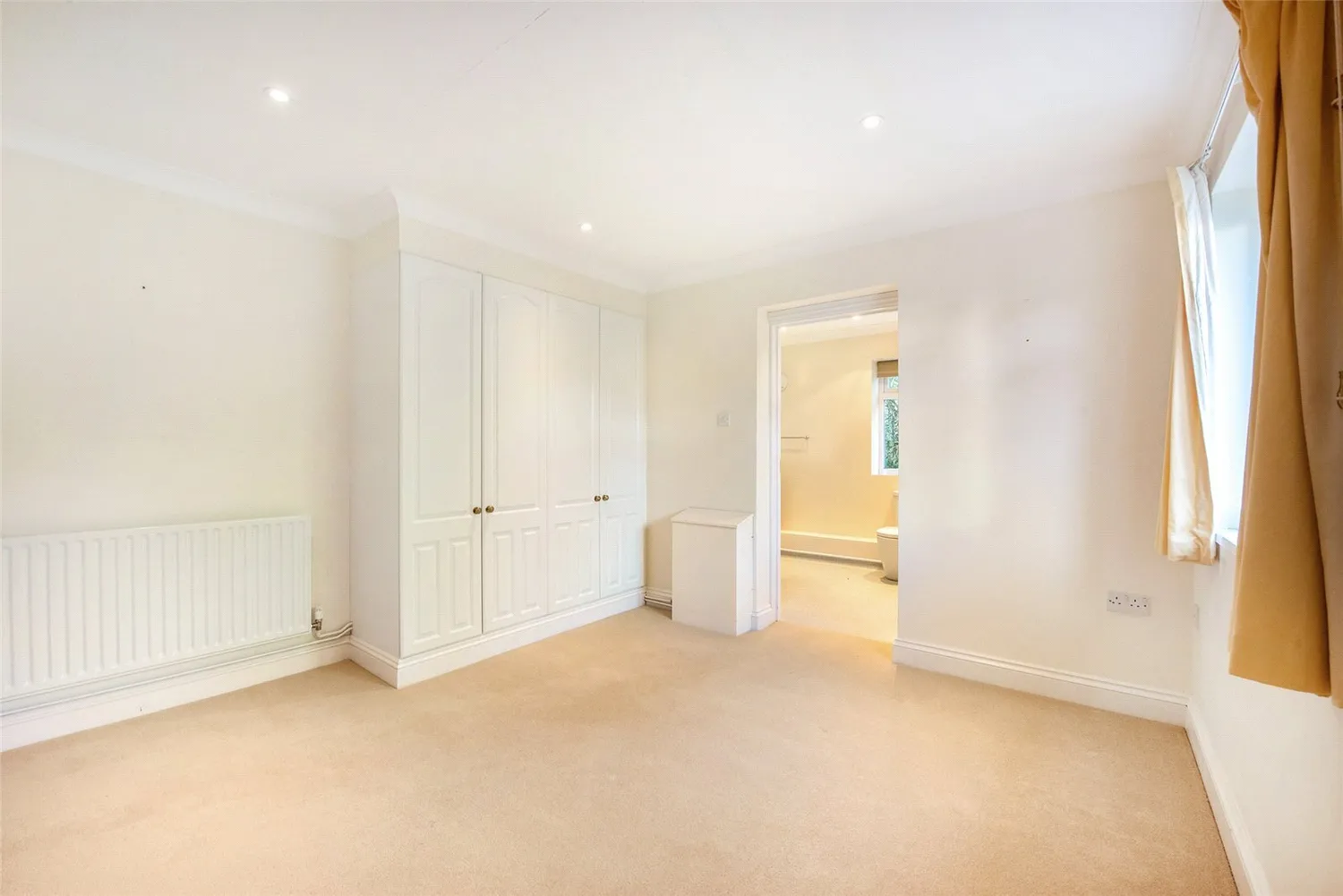 Priory Close, Boxgrove, PO18 photo 11
