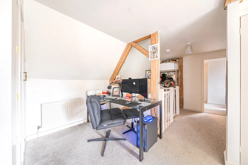 Hosehill, Reading, RG7 photo 12