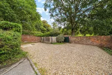Hosehill, Reading, RG7 photo 22