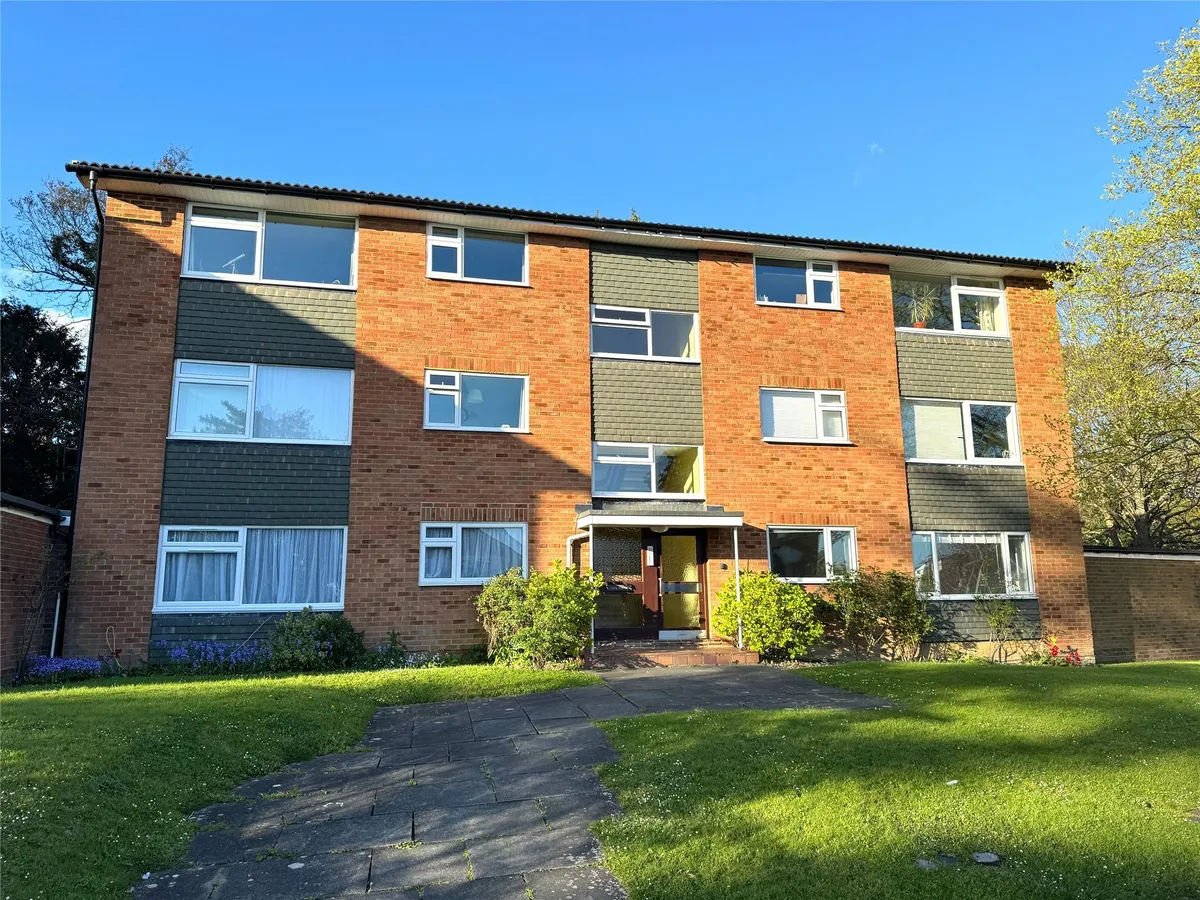 Oak House, Oakfield Drive, Reigate, Surrey, RH2