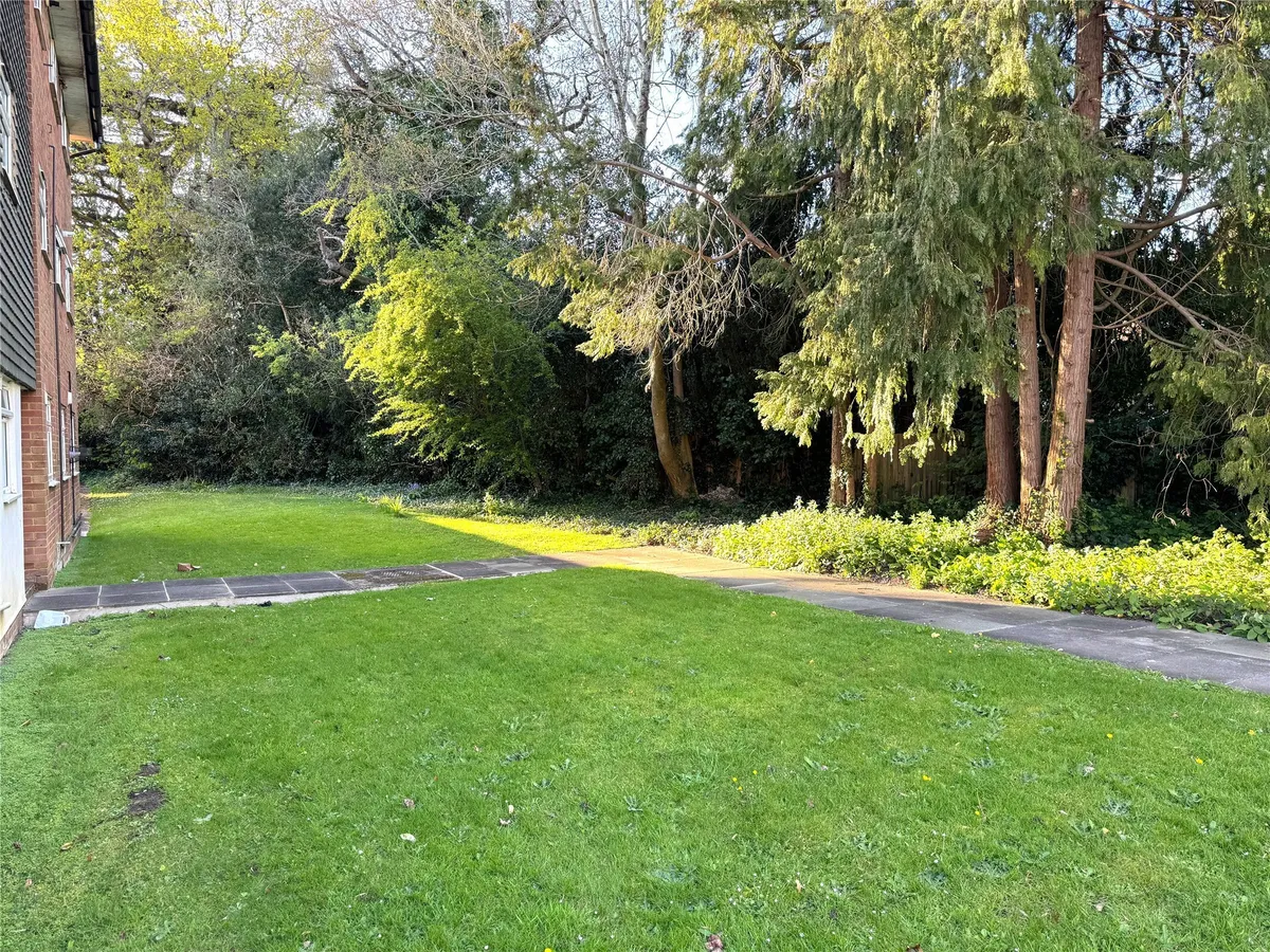 Oak House, Oakfield Drive, Reigate, Surrey, RH2